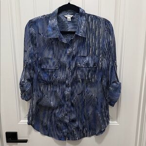 Calvin Klein women's long-sleeve button-down shirt Medium